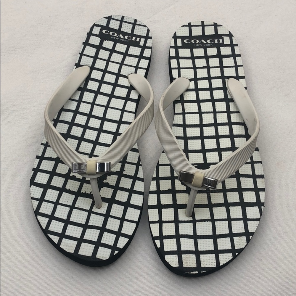 Coach Amel Flip Flop Sandals Sz 9